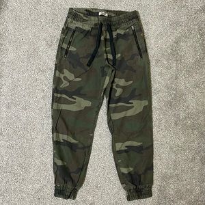TNA Joggers